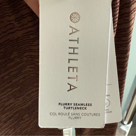 NWT Athleta Flurry Seamless Turtleneck, Rust Brown | Size Large - Picture 7 of 10